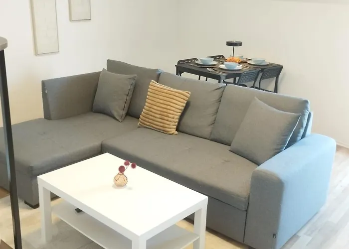 Maisonette Oberlaa I 2 Bedrooms & Balcony Near Therme & U1 *